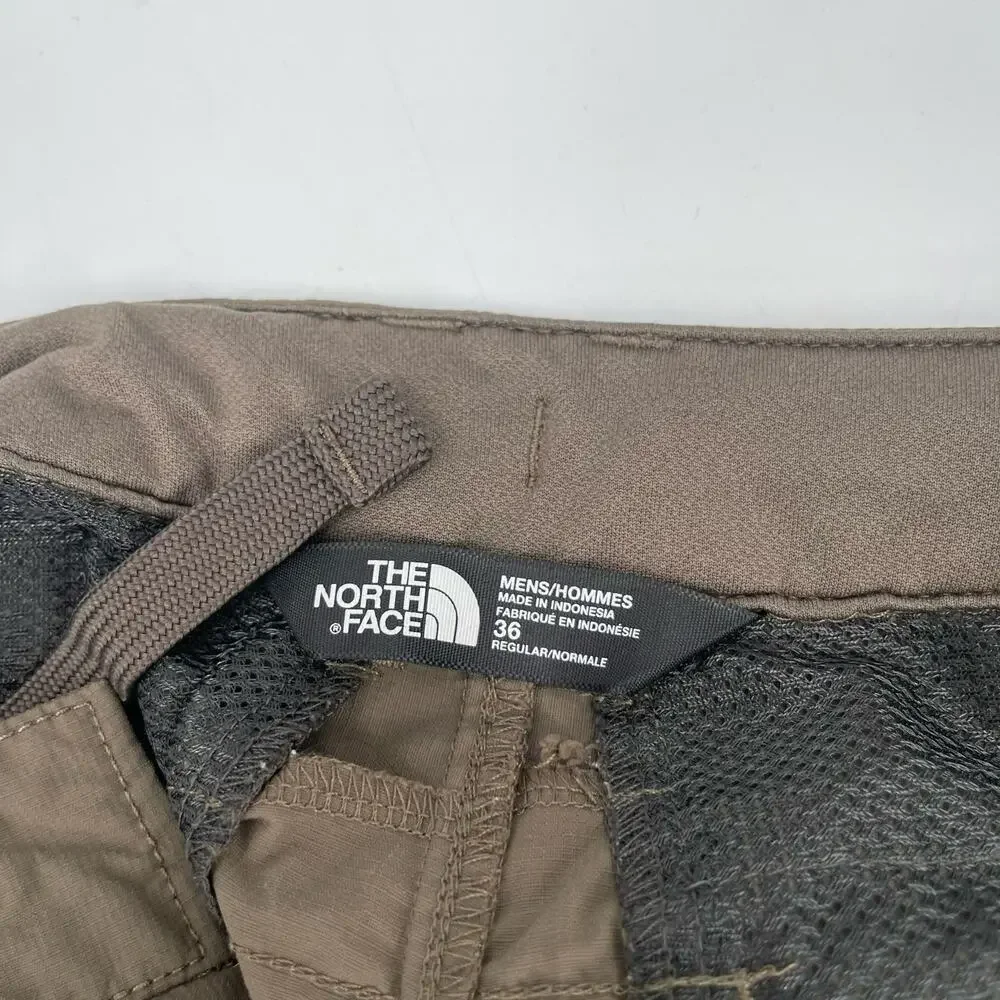 THE NORTH FACE Shorts Size 36 Green Athletic Hiking Outdoor Lightweight Pockets